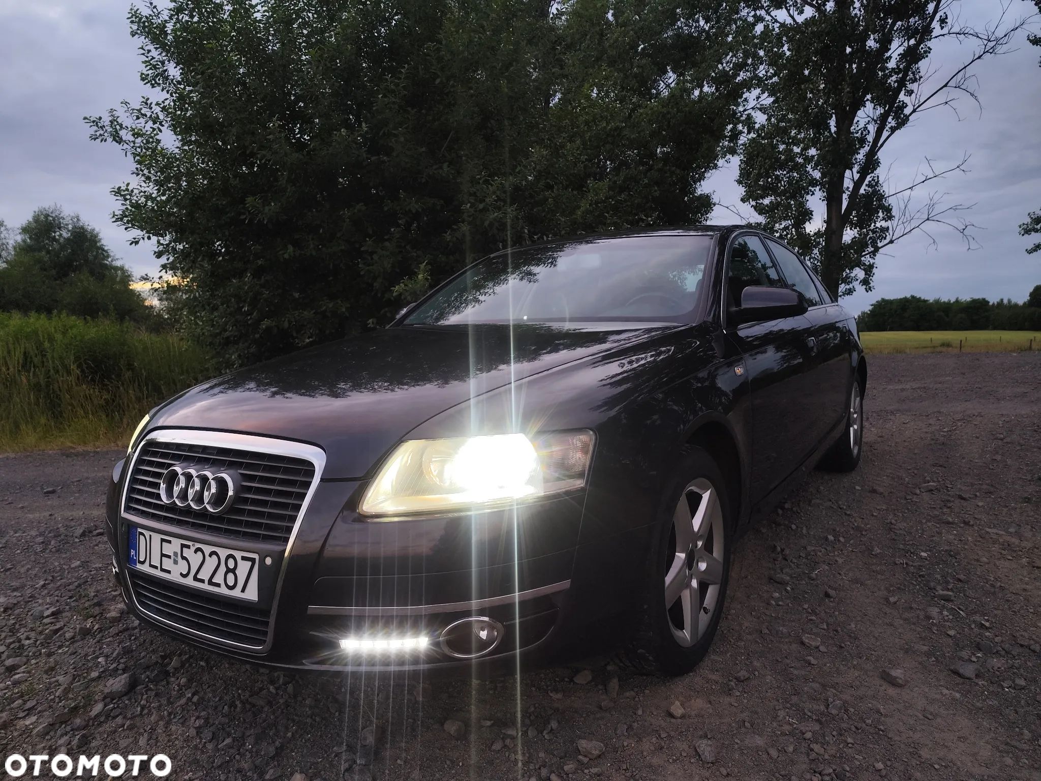 Audi A6 2.4 - 1