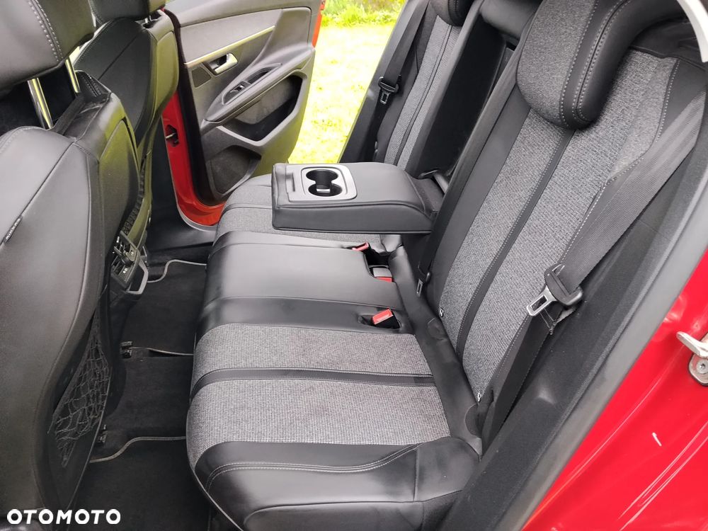 Peugeot 3008 1.6 THP Active S&S EAT6 - 28