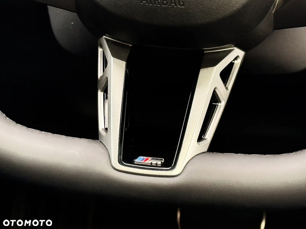BMW Seria 5 520i M Sport sport - 23