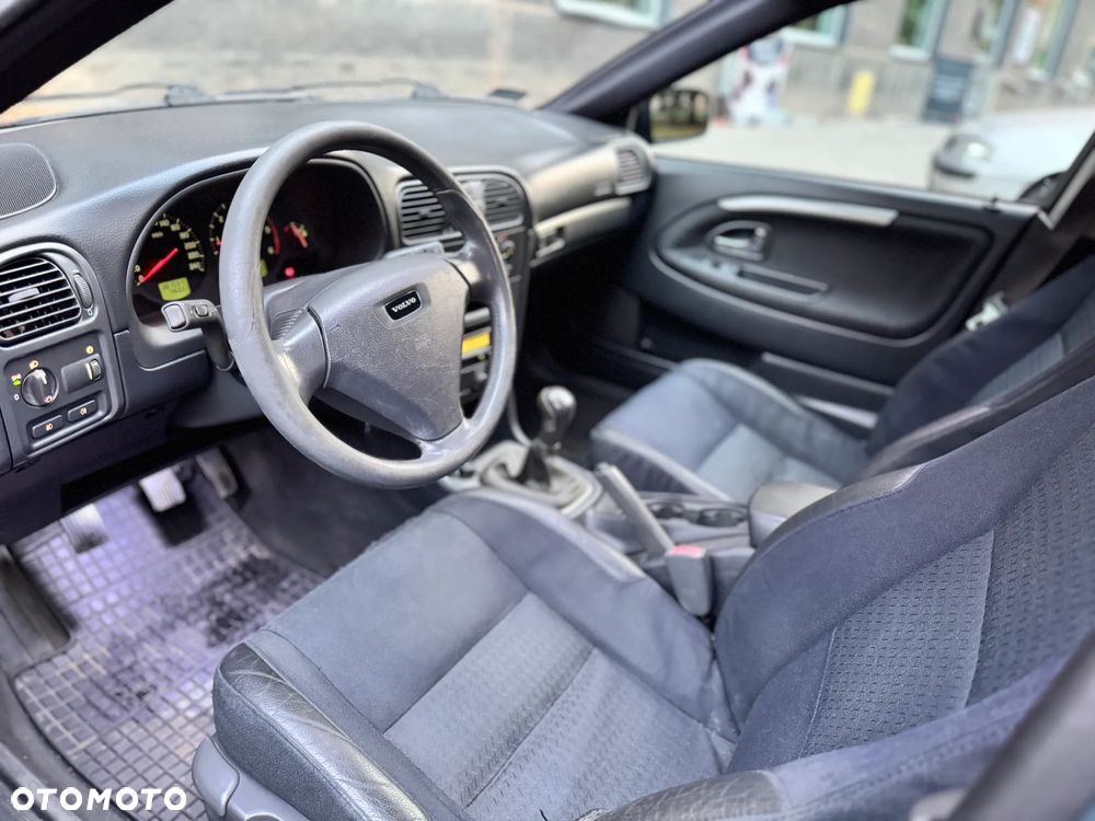Volvo V40 - 10
