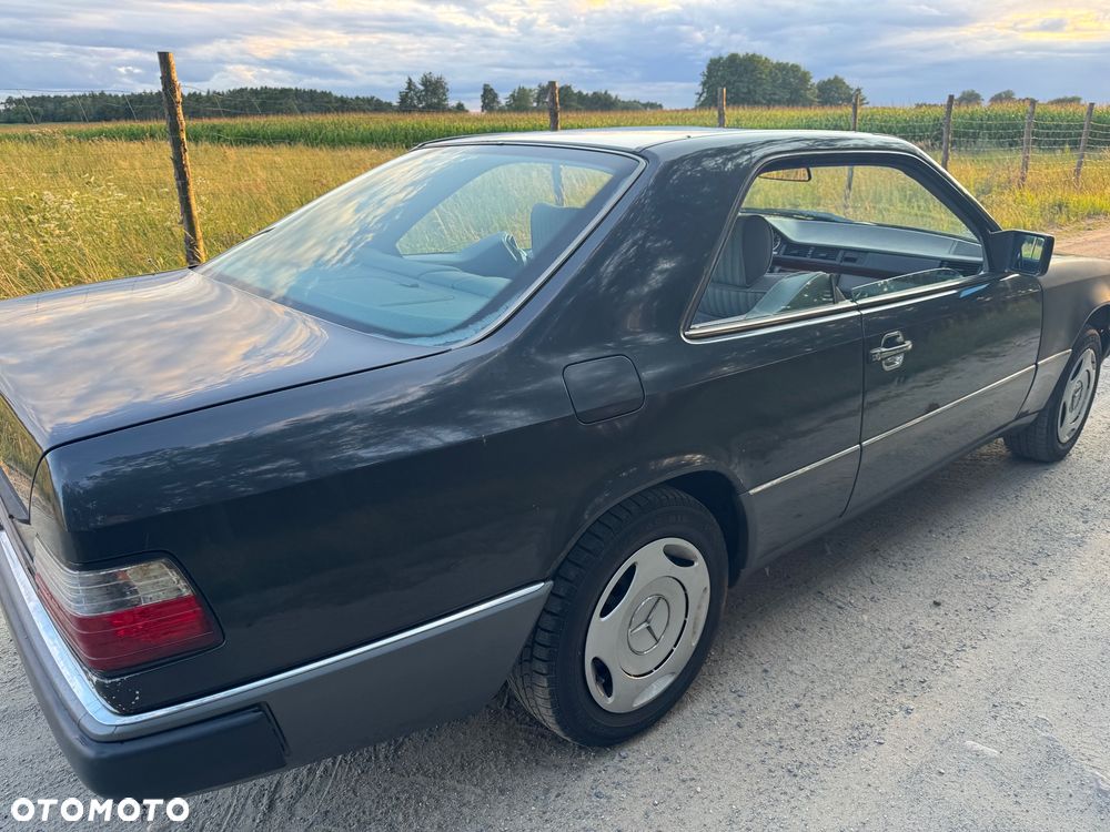 Mercedes-Benz W124 (1984-1993) - 7