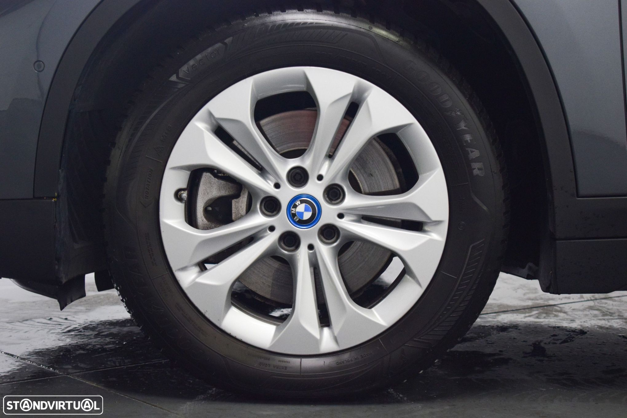 BMW X1 25 e xDrive Corporate Edition - 20