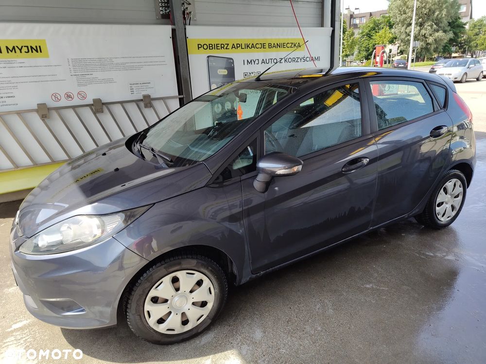 Ford Fiesta 1.25 Trend EU5 - 11