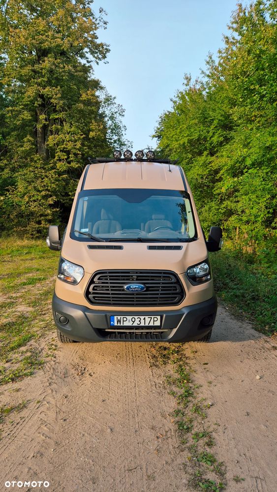 Ford Transit - 10