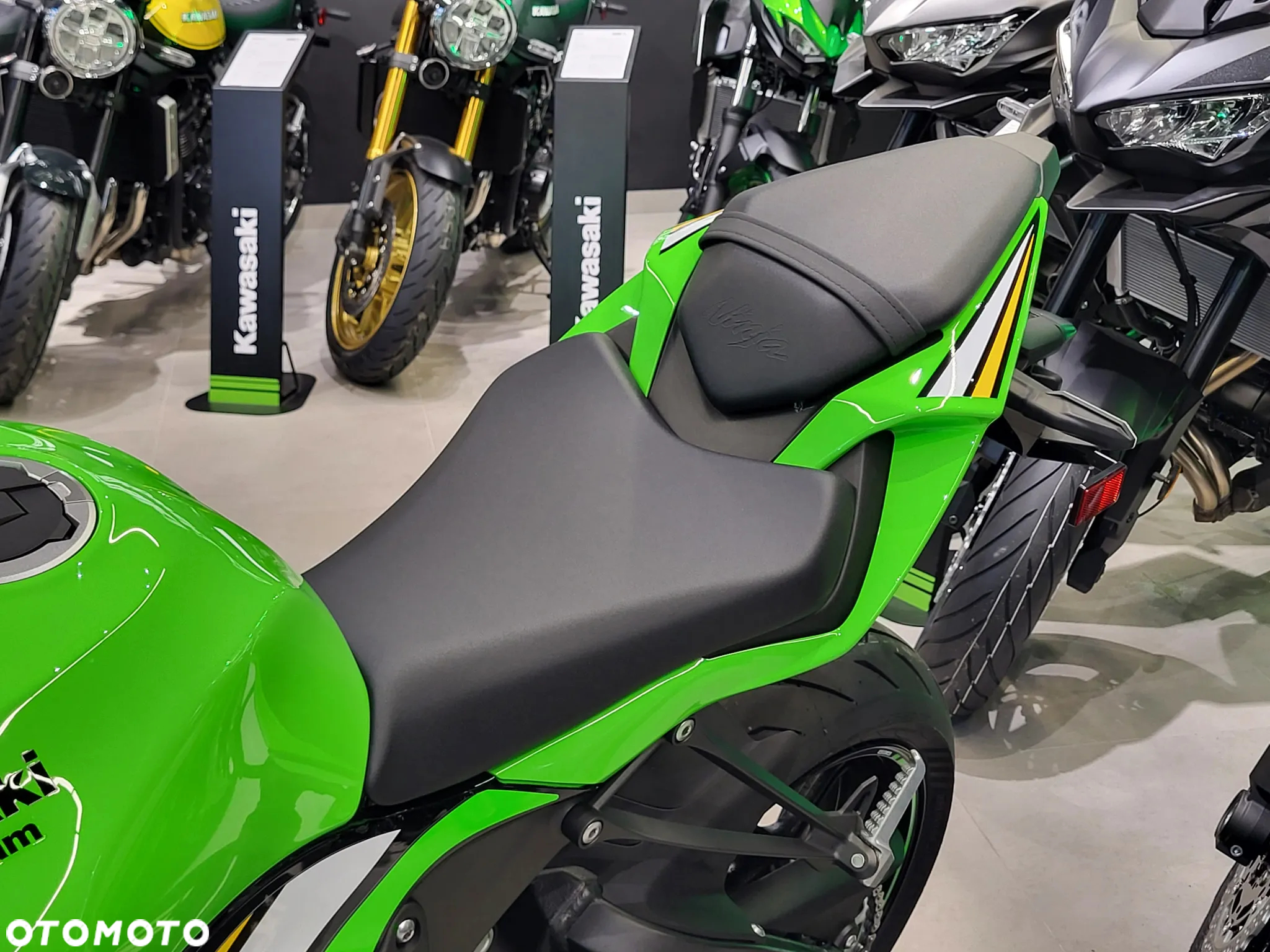Kawasaki ZX - 12