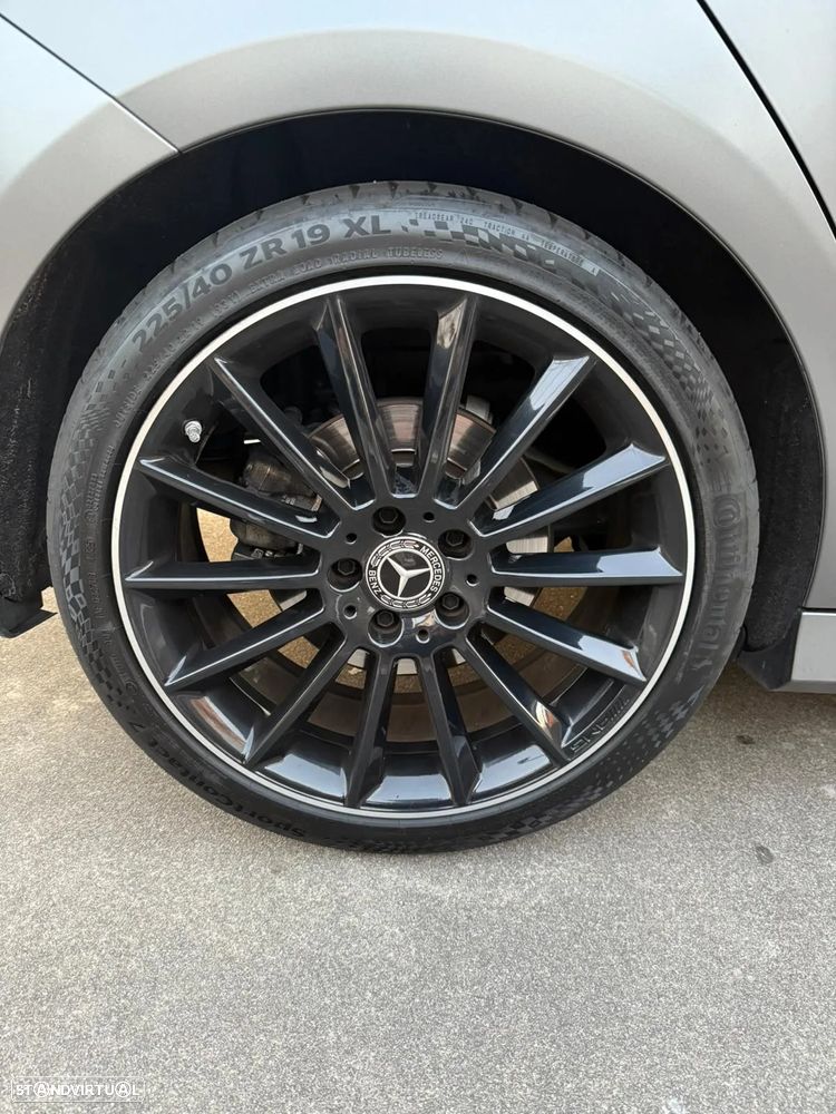Mercedes-Benz CLA 200 d Shooting Brake AMG Line Aut. - 16