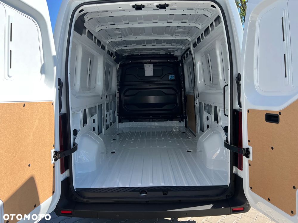 Renault Master - 11