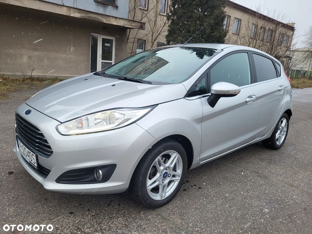 Ford Fiesta 1.0 EcoBoost Titanium - 12