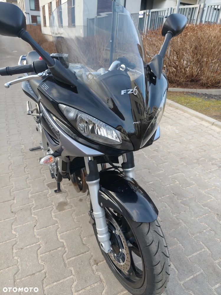 Yamaha FZ6 - 8