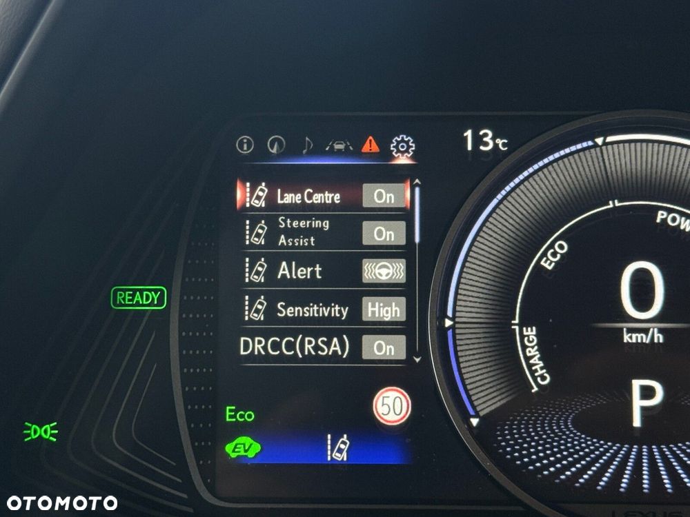 Lexus UX - 33