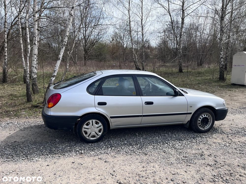 Toyota Corolla 1.4 Terra2 - 7