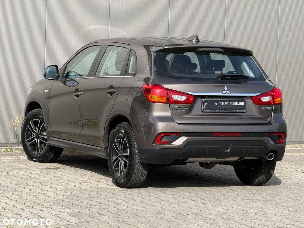 Mitsubishi ASX - 8
