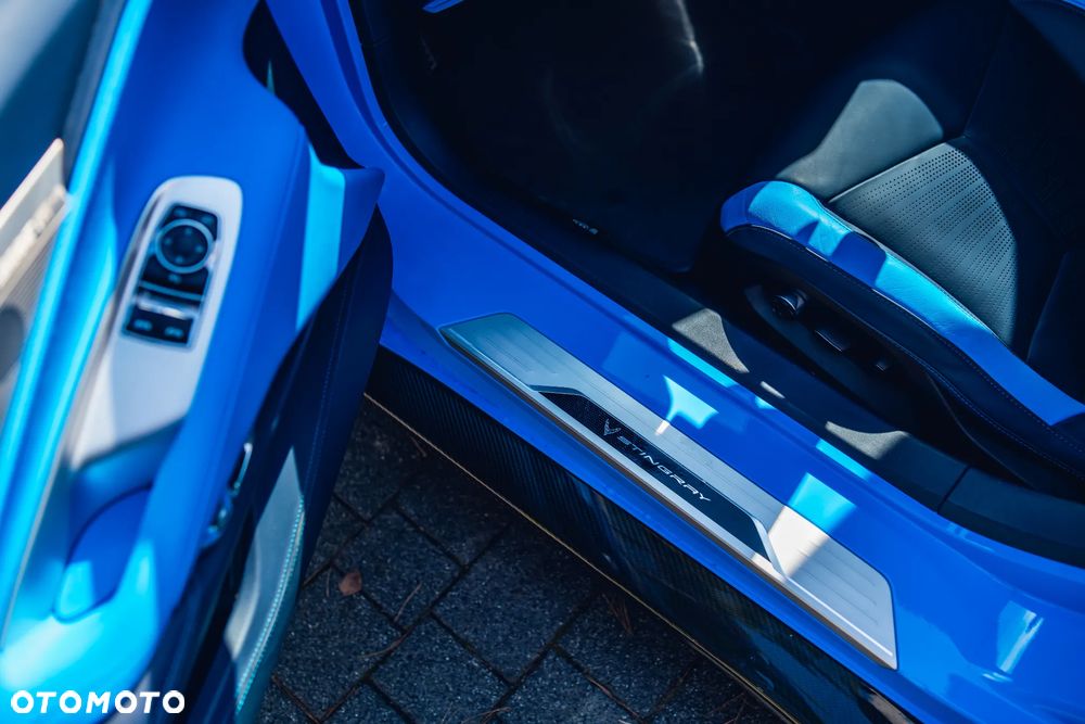 Chevrolet Corvette Stingray 3LT 6.2 V8 Automatik - 17