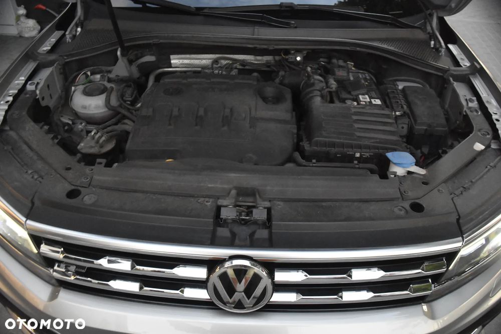Volkswagen Tiguan 2.0 TDI SCR DSG R-Line - 16