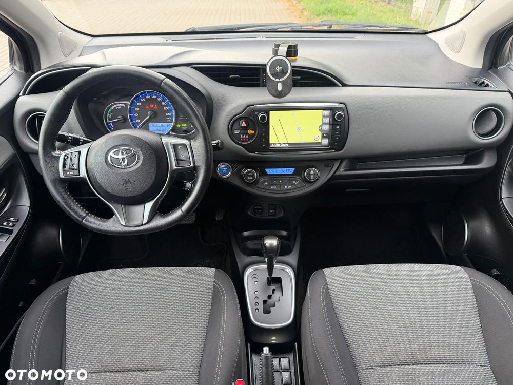 Toyota Yaris - 4