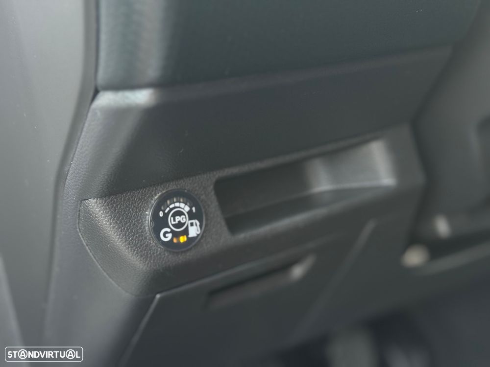 Renault Clio 1.0 TCe Intens Bi-Fuel - 9