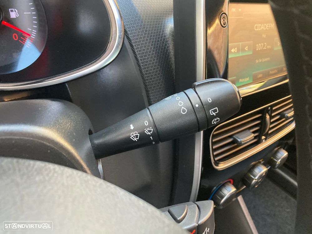 Renault Clio Sport Tourer Energy TCe 90 Start & Stop Dynamique - 13