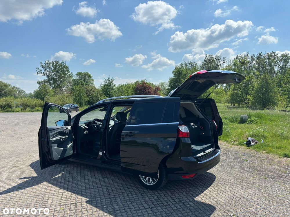 Ford Grand C-MAX 1.6 Titanium - 32