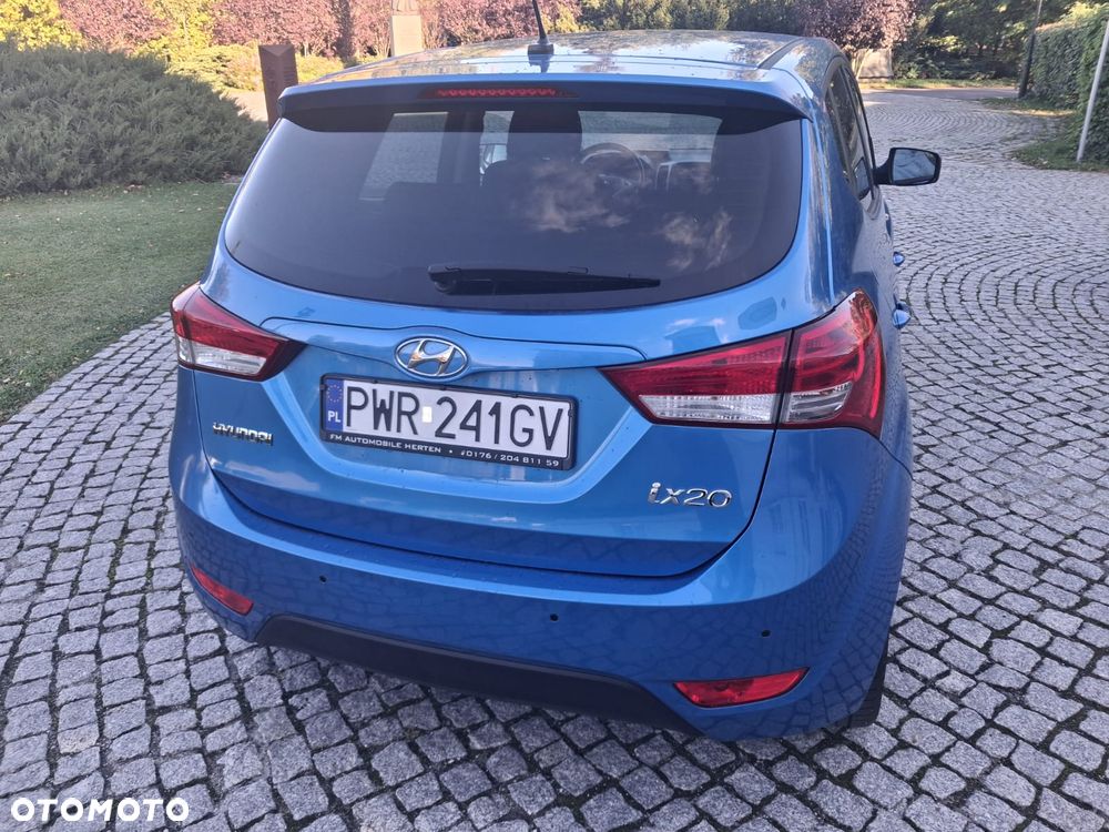 Hyundai ix20 - 22