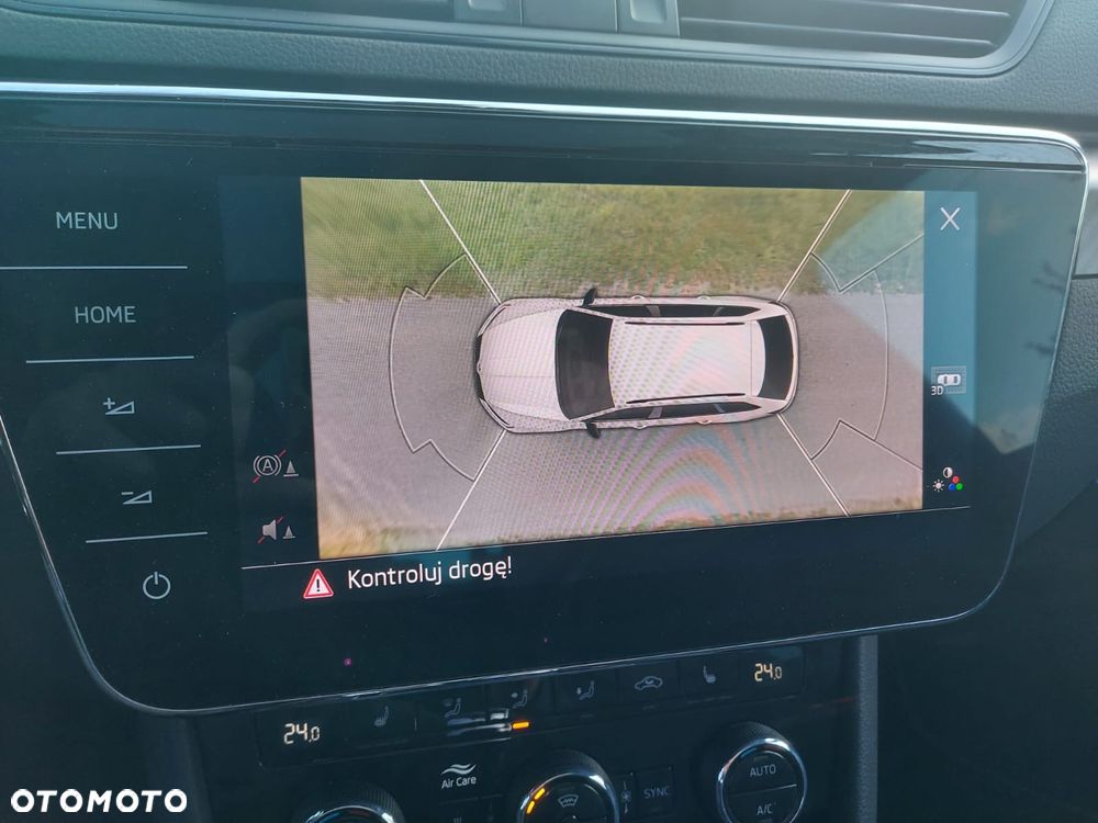 Skoda Superb 2.0 TDI DSG Sportline - 28