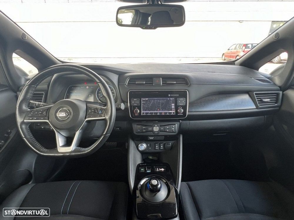 Nissan Leaf N-Connecta Two Tone - 19