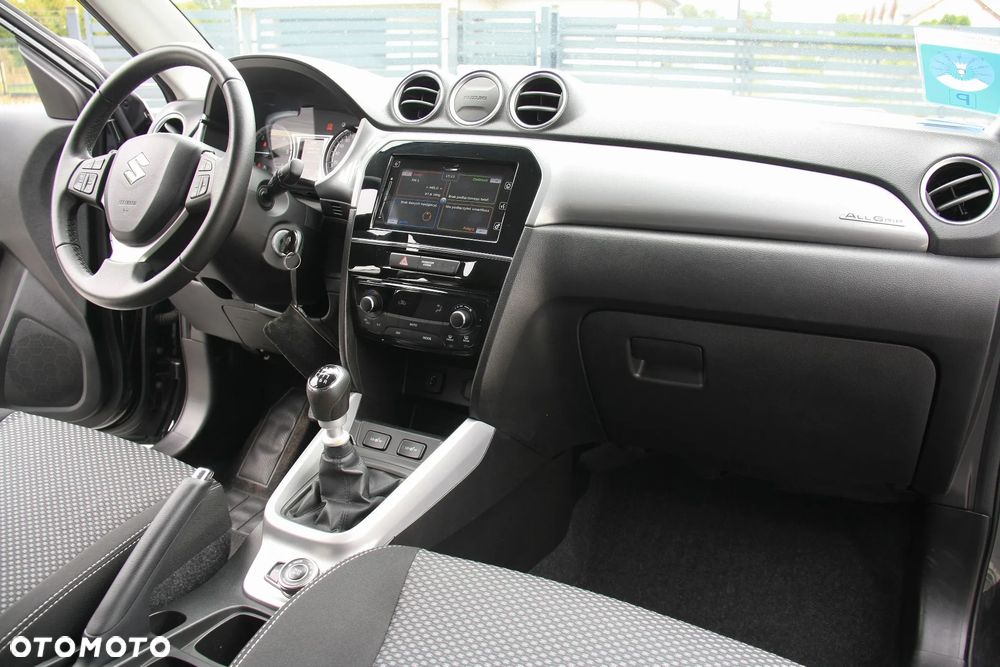 Suzuki Vitara 1.6 DDiS (4x4) Allgrip Comfort - 26