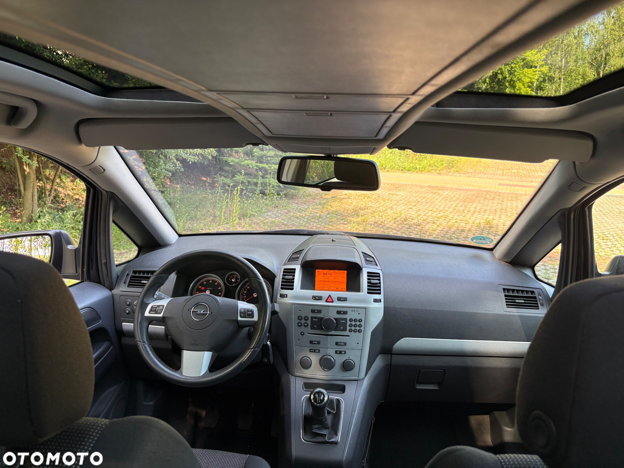 Opel Zafira 1.8 Design Edition - 13