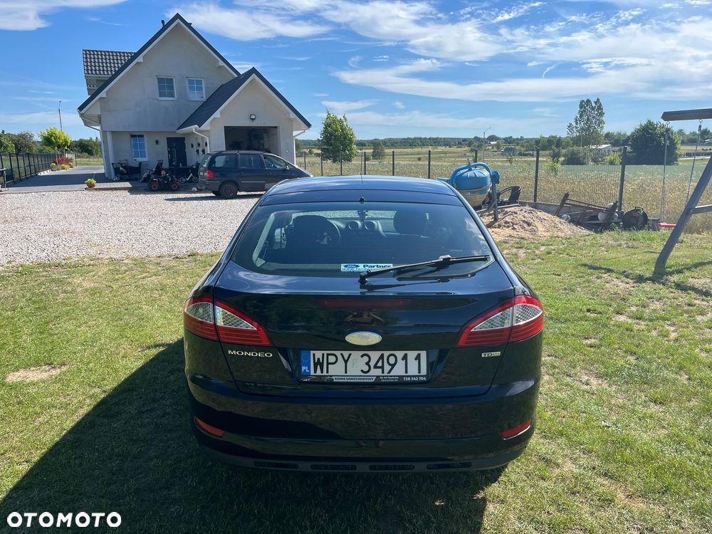 Ford Mondeo 1.8 TDCi Ambiente - 6