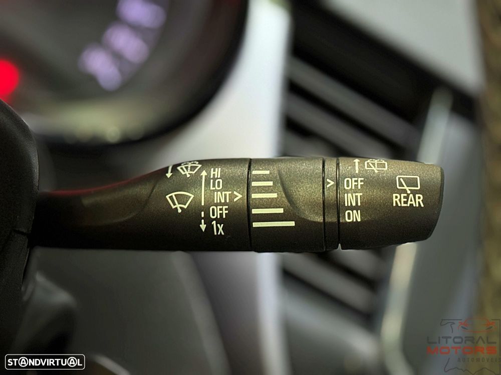 Opel Crossland 1.2 Business Elegance - 24