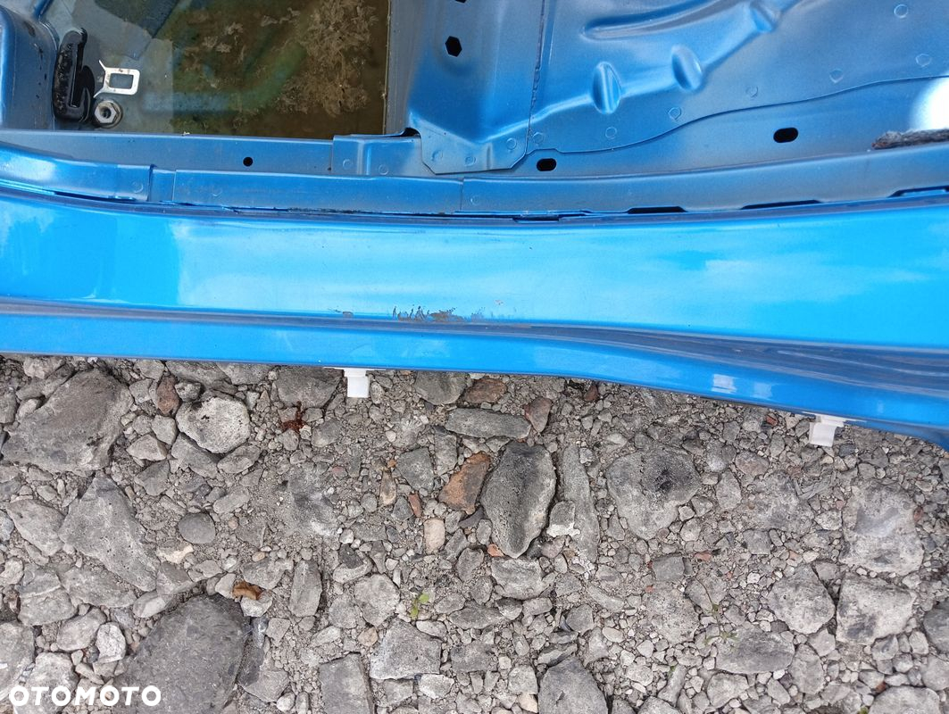 PRÓG LEWY SŁUPEK ŚRODKOWY MERCEDES GLA X156 KOD LAKIERU 162 - 3