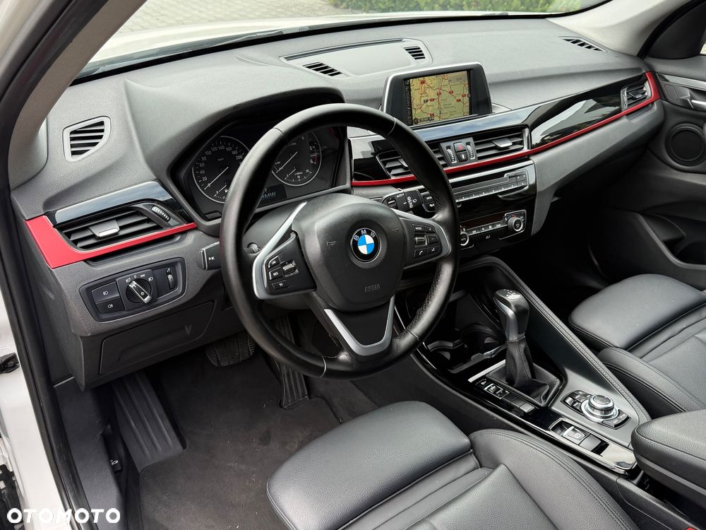BMW X1 sDrive18d Sport Line - 7
