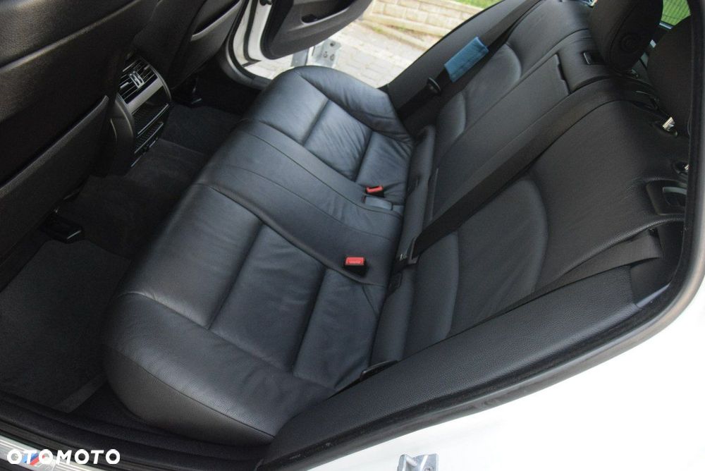 BMW Seria 5 - 23