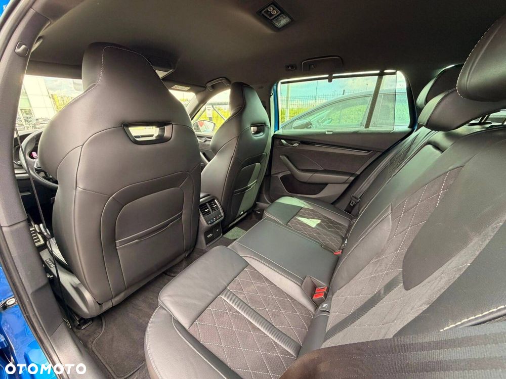Skoda Octavia 2.0 TDI RS DSG - 35