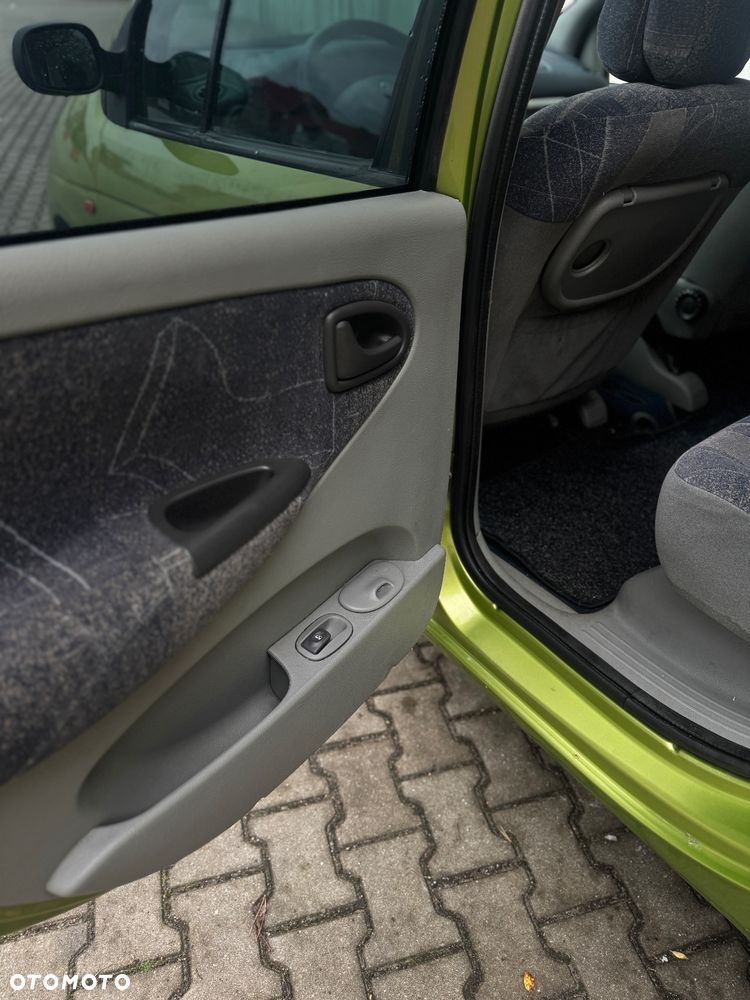 Renault Scenic Megane 1.6 RT 16V - 5