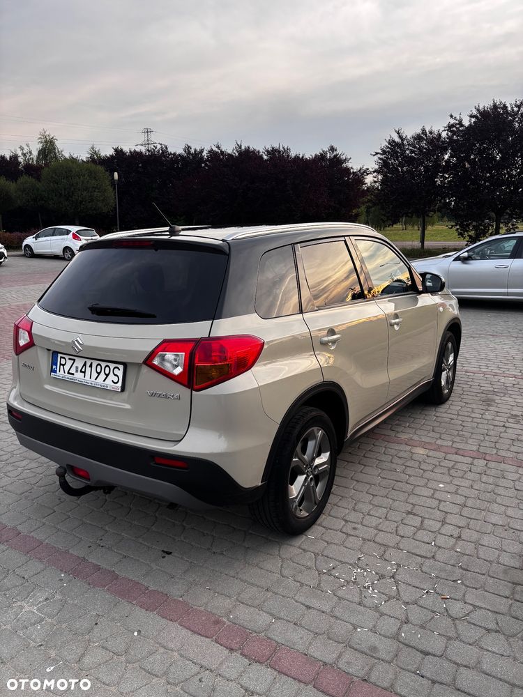 Suzuki Vitara 1.6 Comfort 2WD - 3