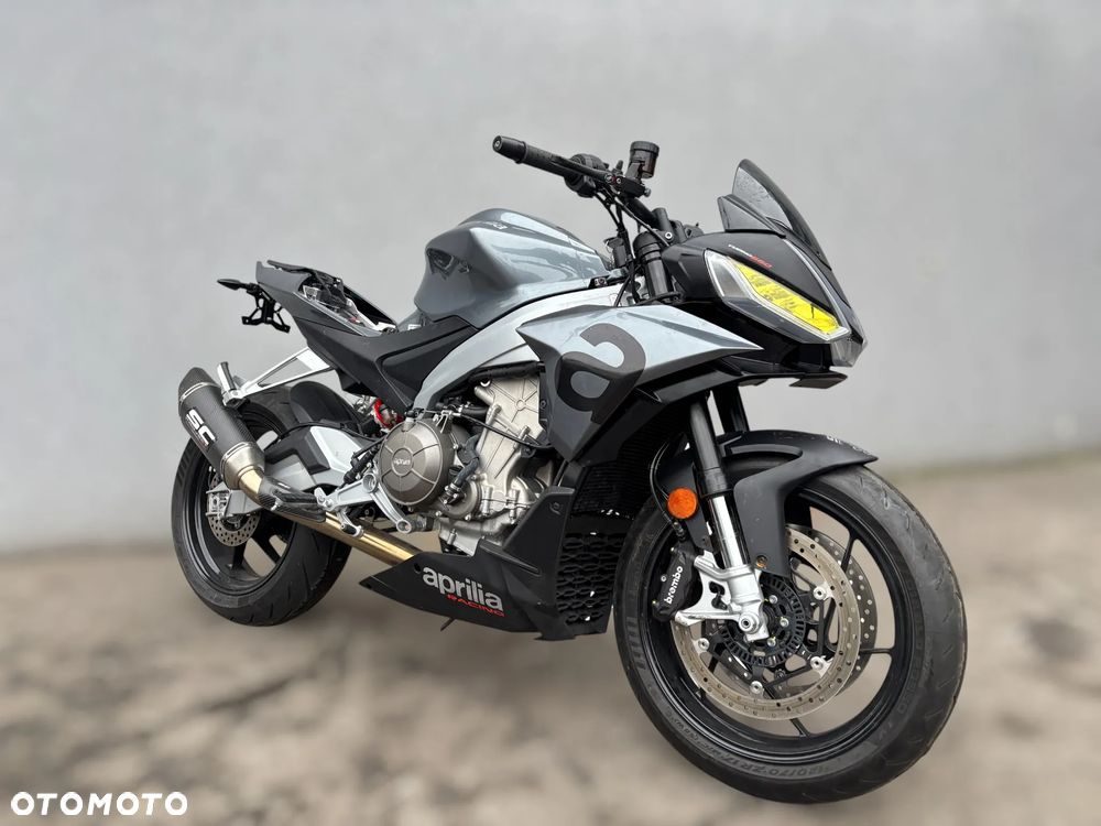 Aprilia Tuono - 1