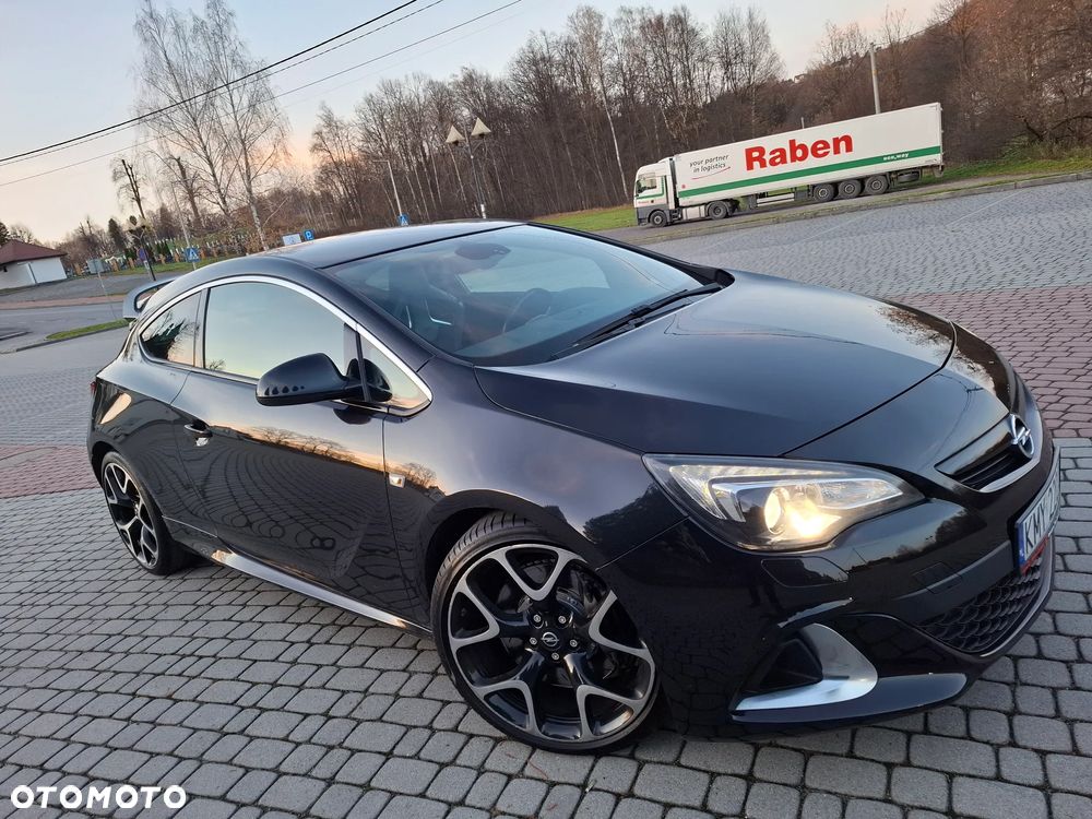 Opel Astra OPC Start/Stop - 2