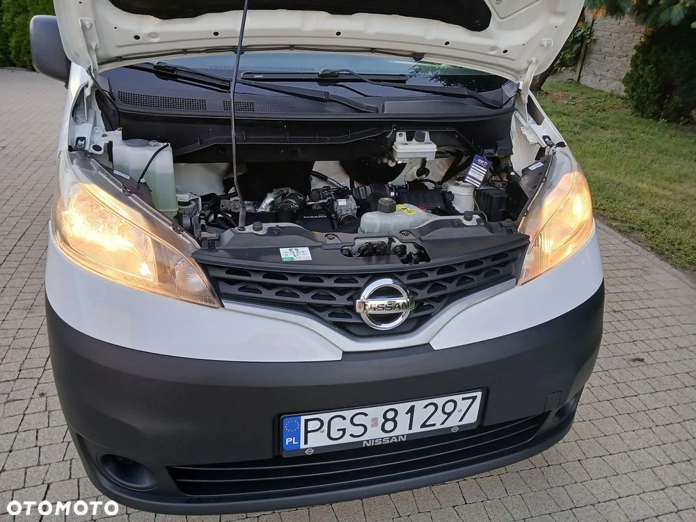 Nissan NV200 - 14