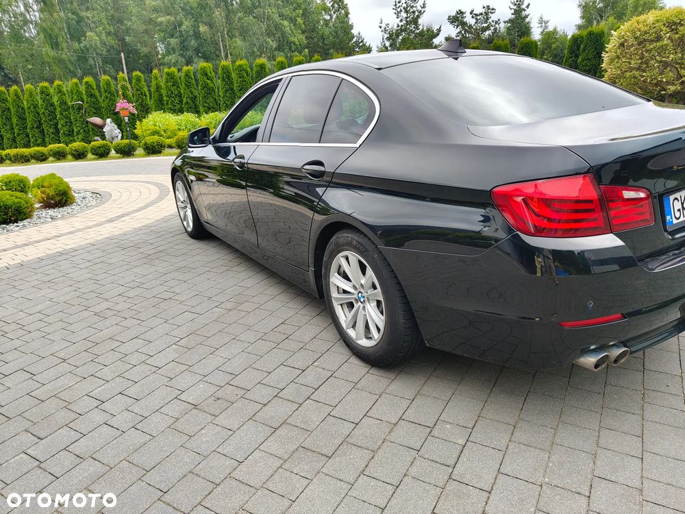 BMW Seria 5 525d - 4
