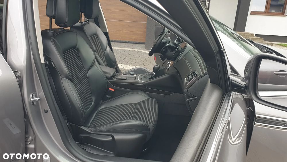 Renault Talisman ENERGY dCi 160 EDC INITIALE PARIS - 24