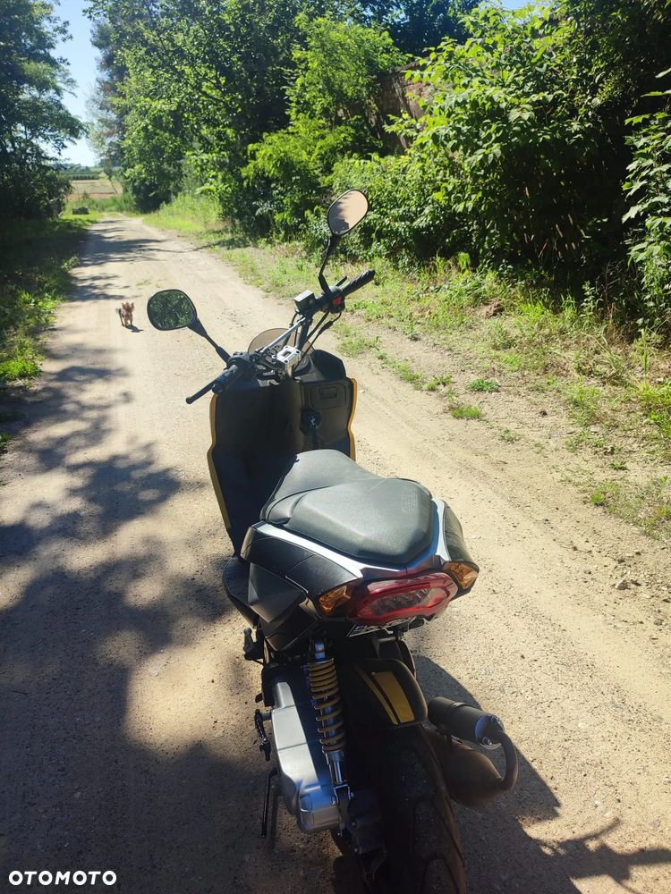 Benelli Inny - 1