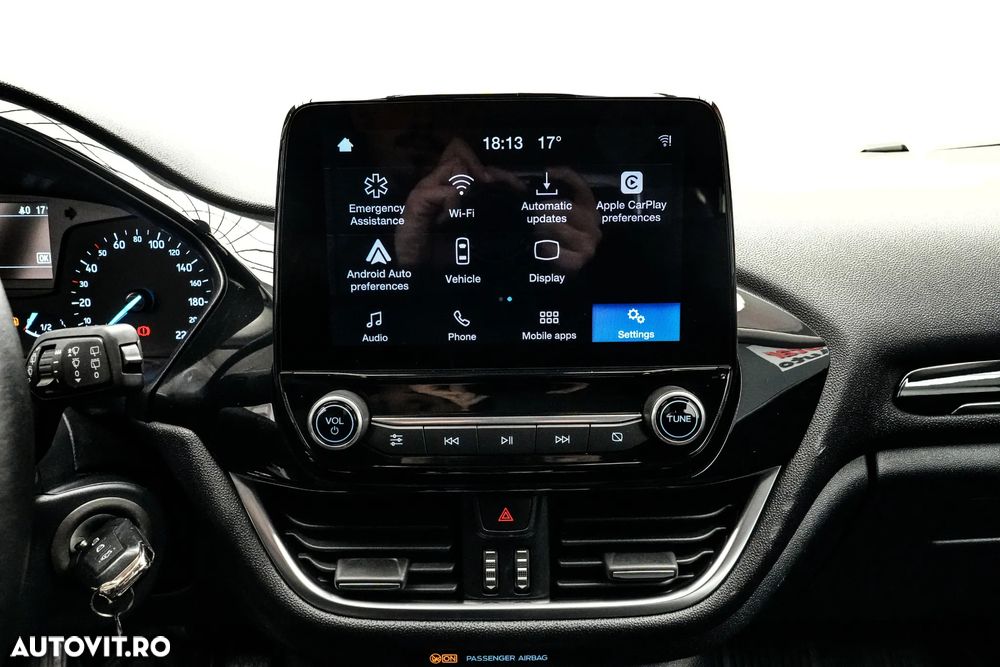 Ford Fiesta 1.0 EcoBoost Titanium - 18