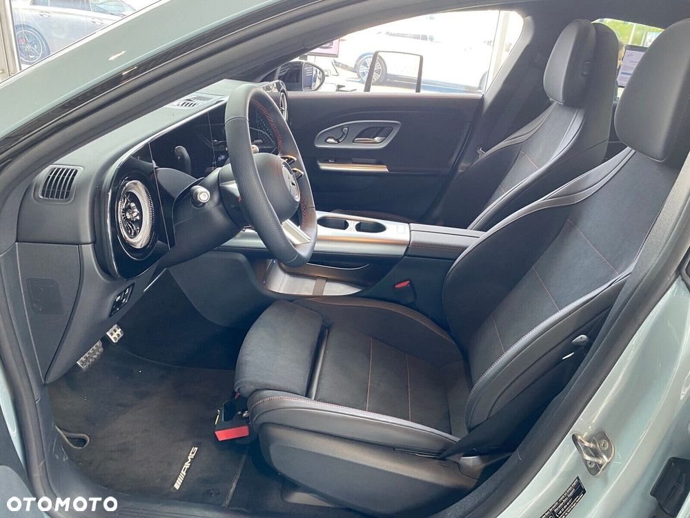 Mercedes-Benz CLA - 7