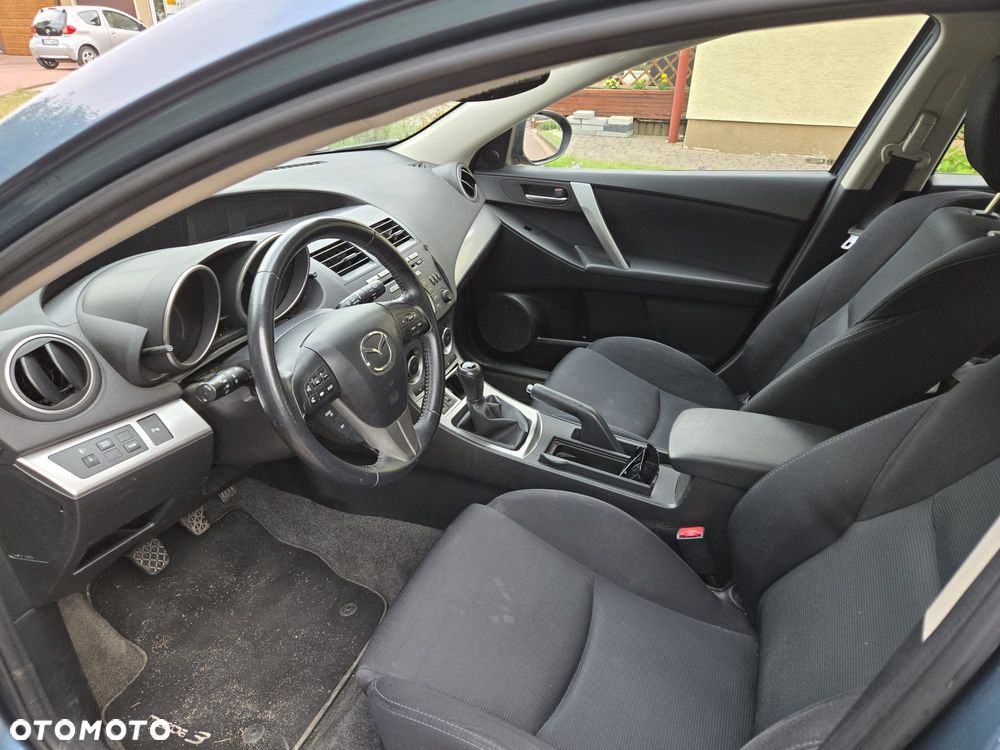 Mazda 3 - 7