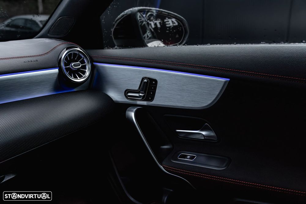 Mercedes-Benz CLA 200 - 28