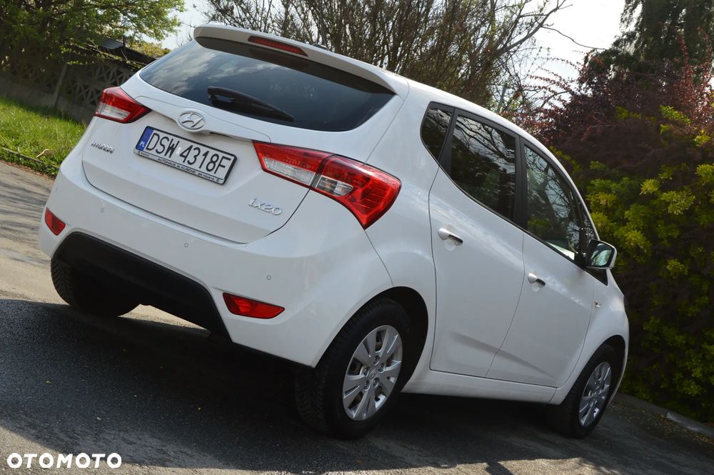 Hyundai ix20 1.4 UEFA EURO 2012 Edition - 19