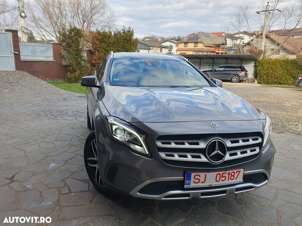 Mercedes-Benz GLA - 1