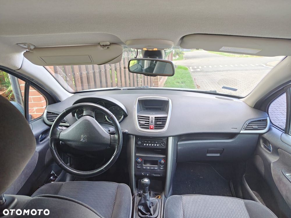Peugeot 207 1.4 - 3