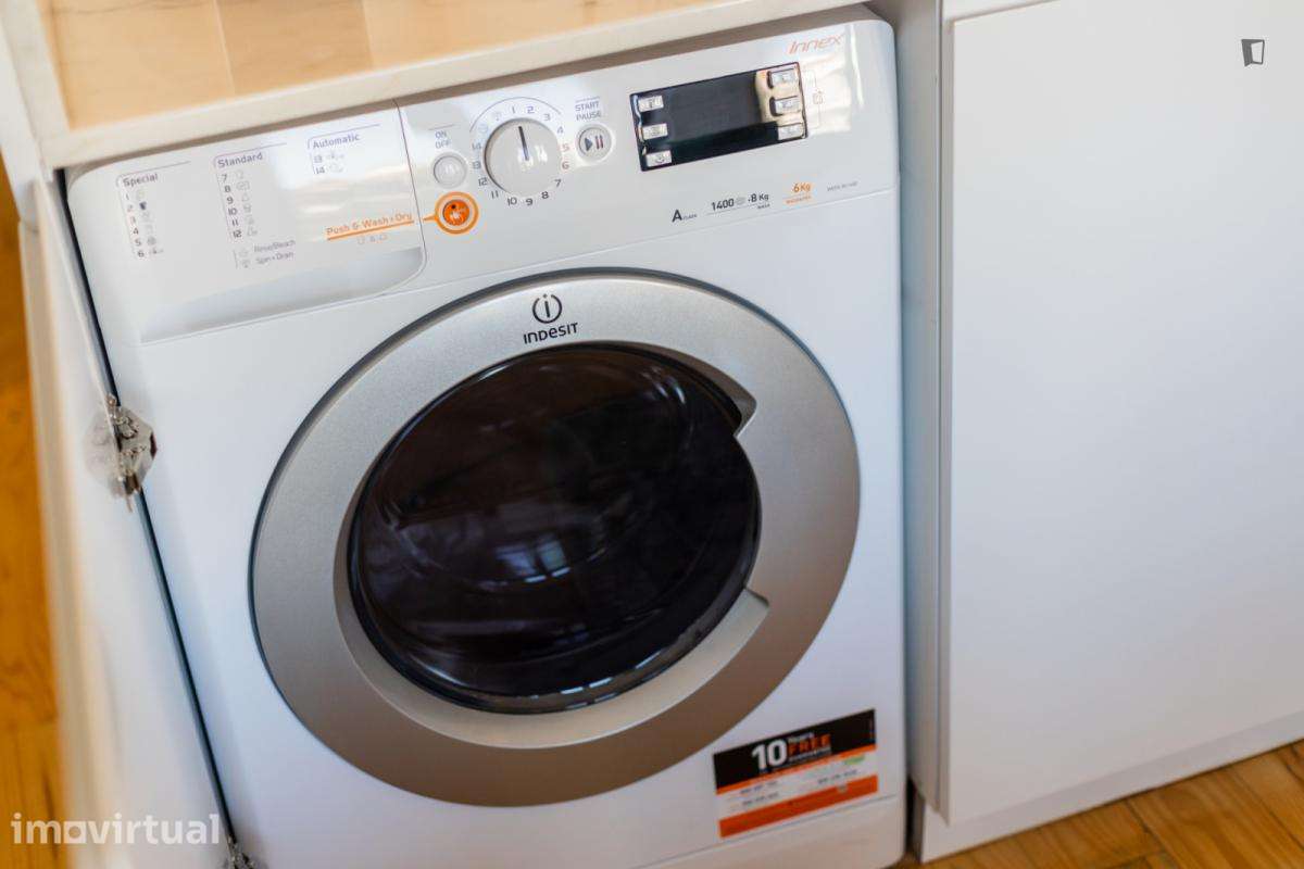 Apartamento com 1 quartos - localizado em Santo Ildefonso Porto - Grande imagem: 5/25