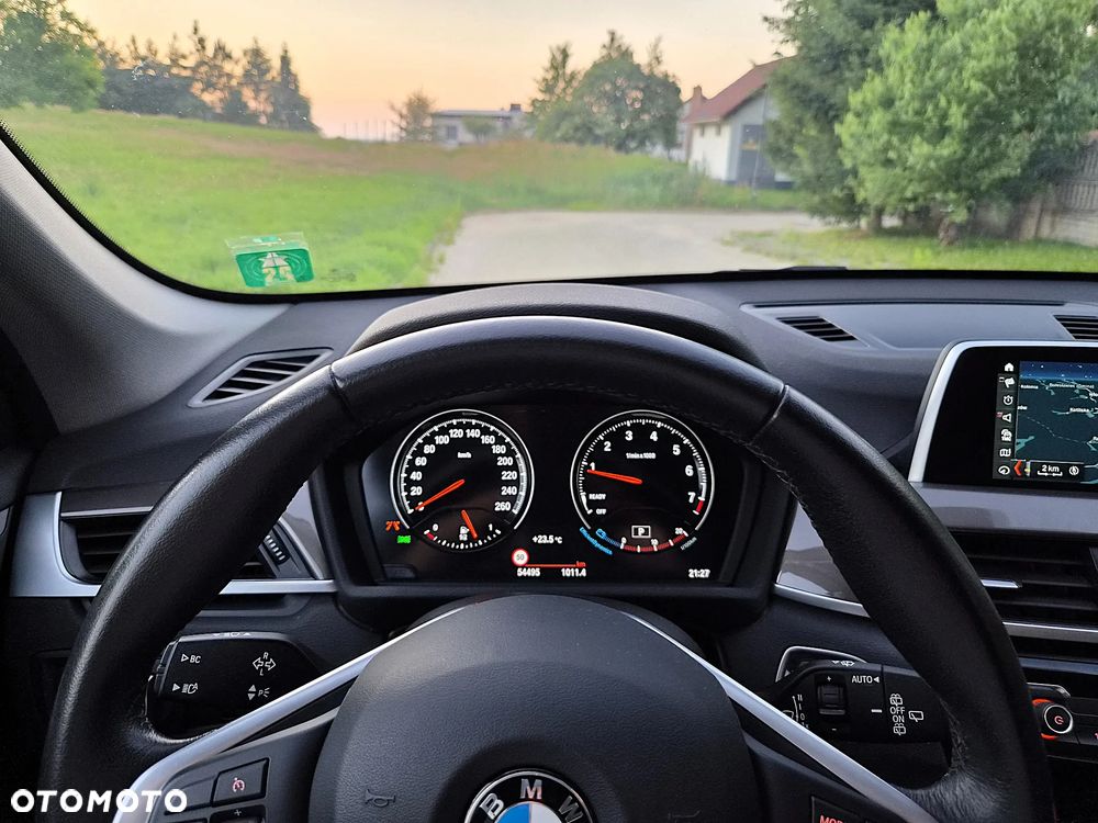 BMW X1 sDrive20i xLine - 14